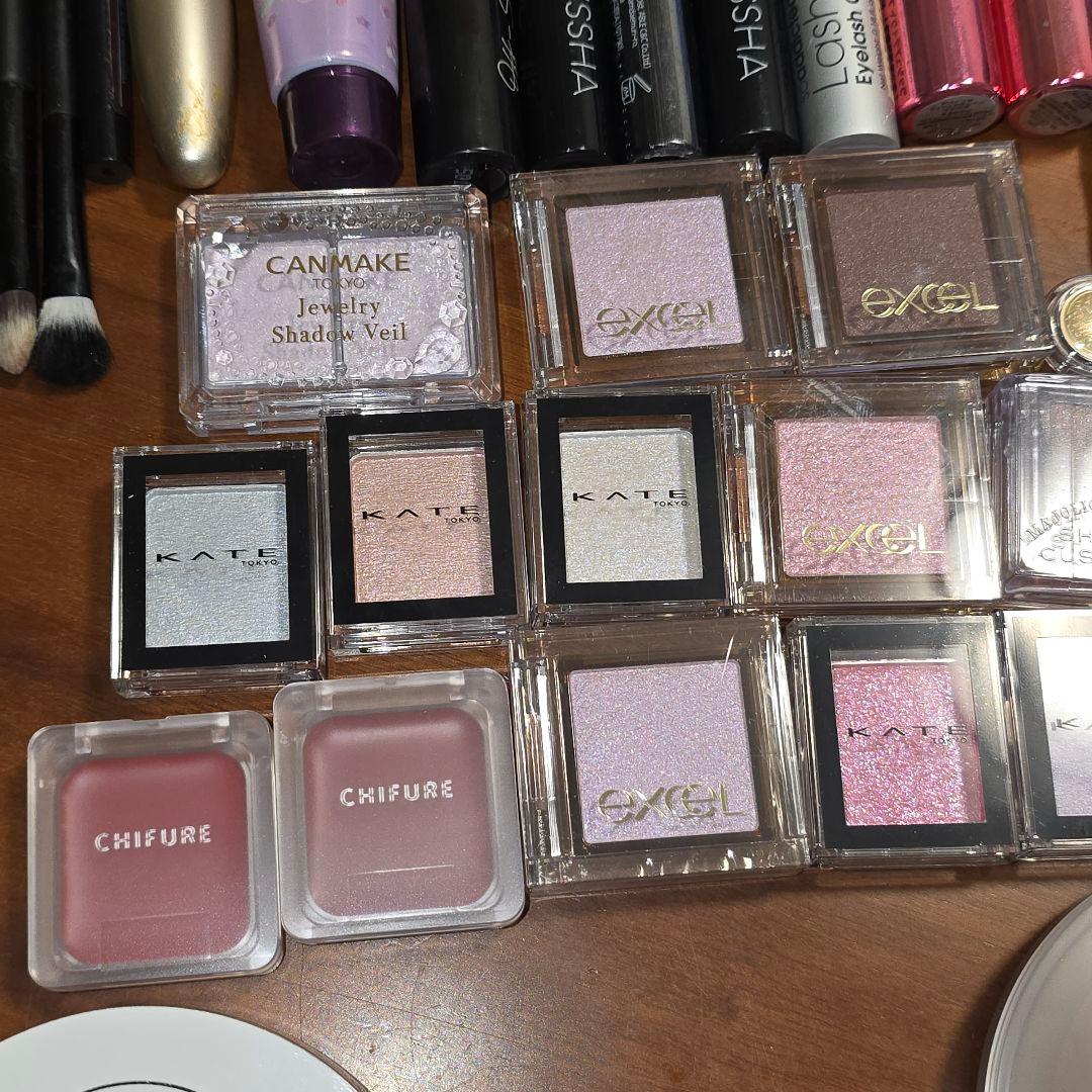 100点以上化粧品スキンケアヘアケアその他まとめ売り新品美品多数おまけ200点