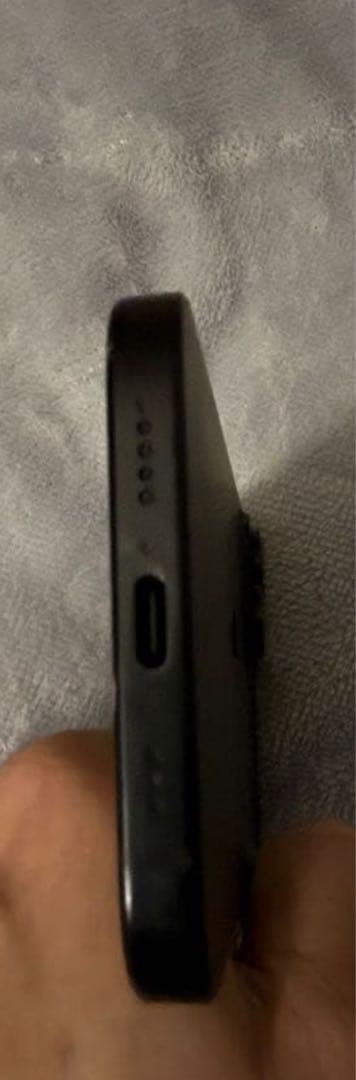 Apple iPhone 15 ミッドナイト 6.1インチ 本体