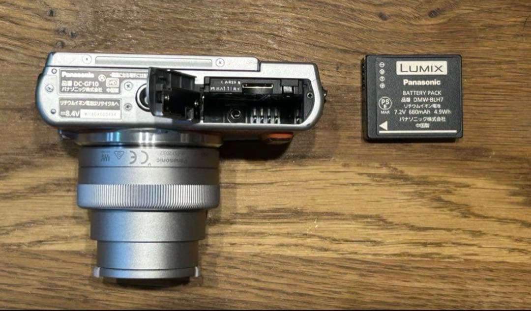 【レンズ1つ新品】LUMIX DC-GF10W ダブルレンズキット　オレンジ