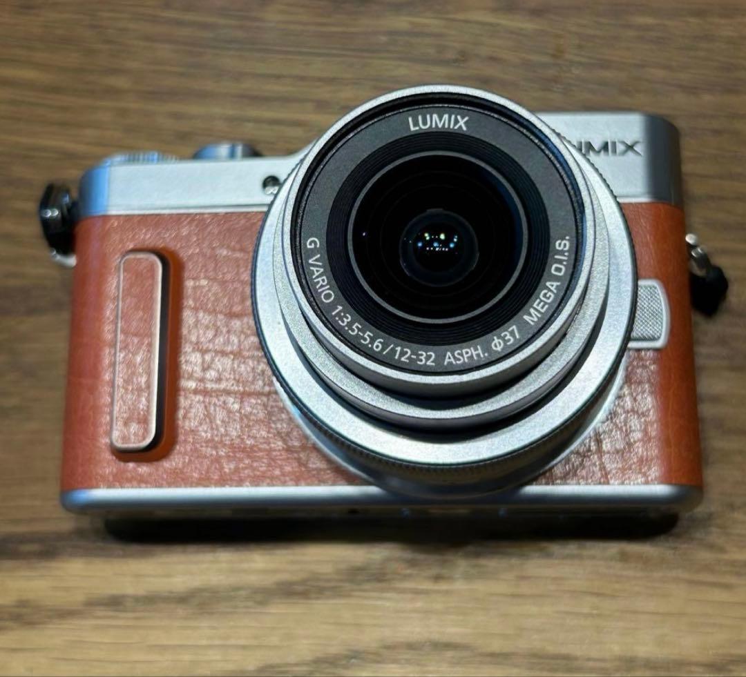 【レンズ1つ新品】LUMIX DC-GF10W ダブルレンズキット　オレンジ