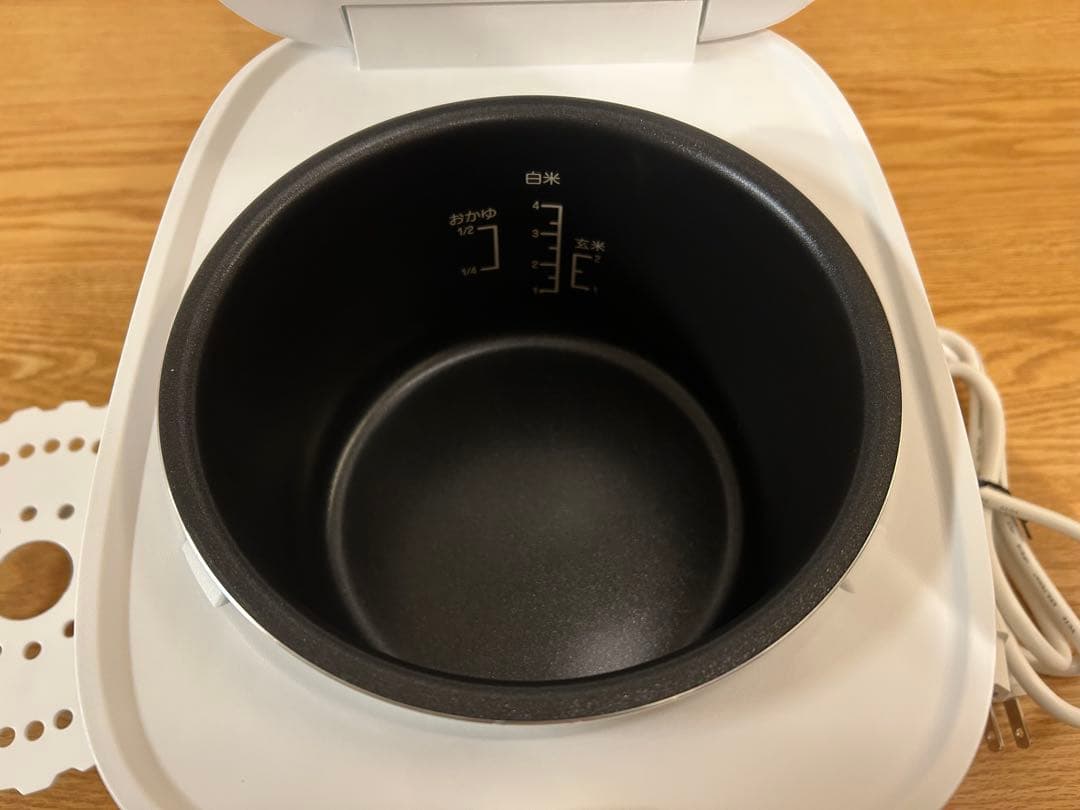 GREE 炊飯器 未使用&展示品 保温 早炊き 炊飯スタート　SZGSP-21W