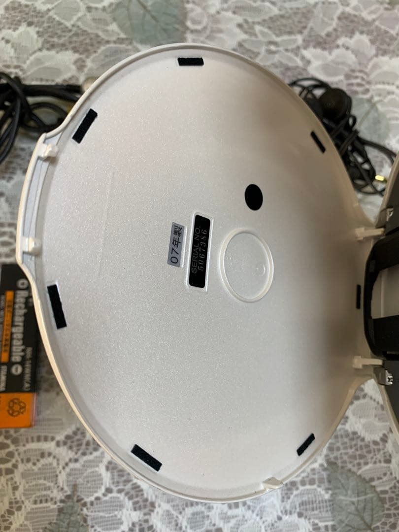 SONY CD WALKMAN D-NE20 ホワイト（動作未確認）