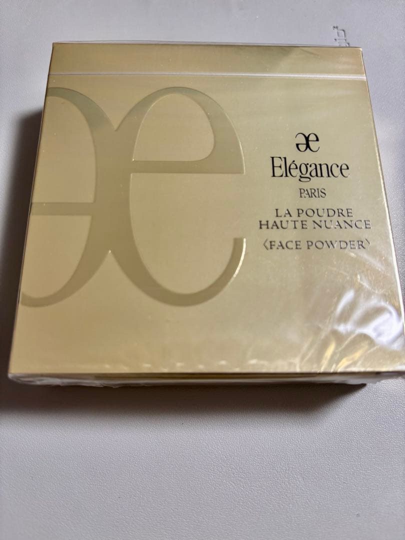 エレガンス　ラ プードル オートニュアンス ELEGANCEフェイスパウダーIV