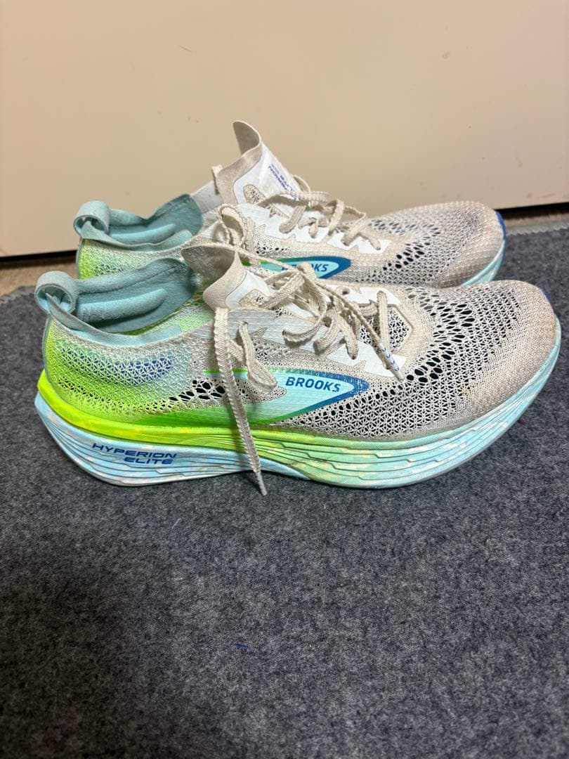 スパイク・シューズ BROOKS HYPERION Elite 4PB