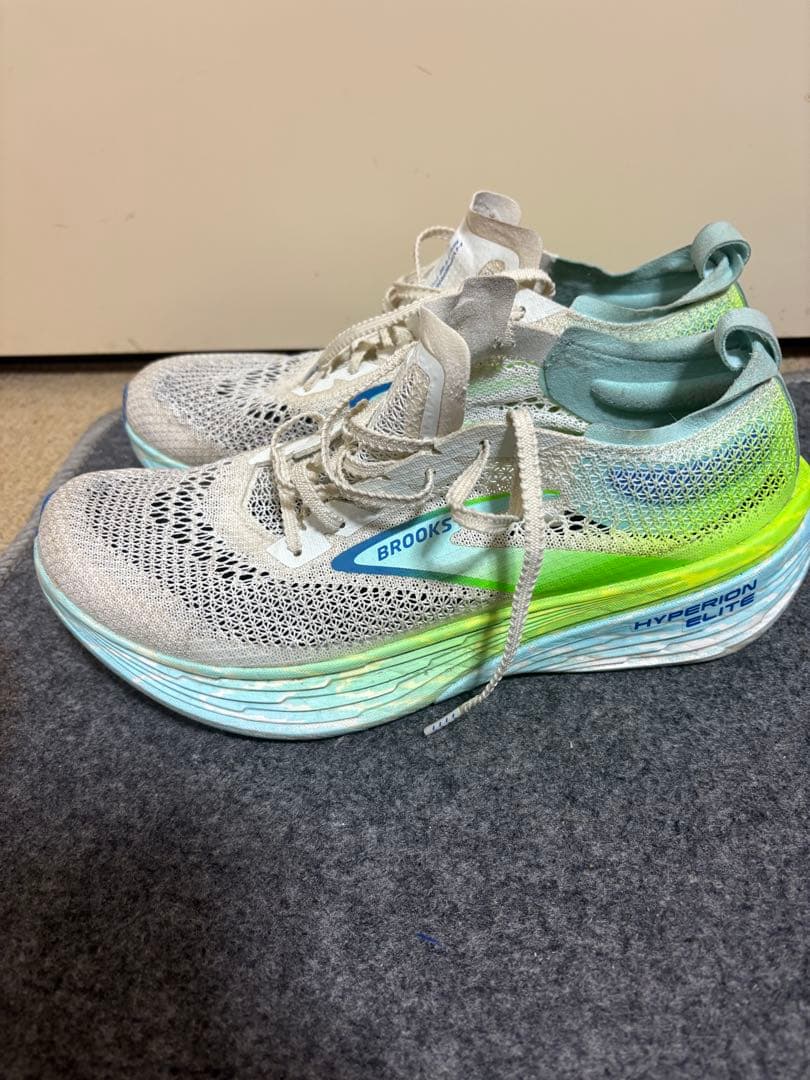 スパイク・シューズ BROOKS HYPERION Elite 4PB