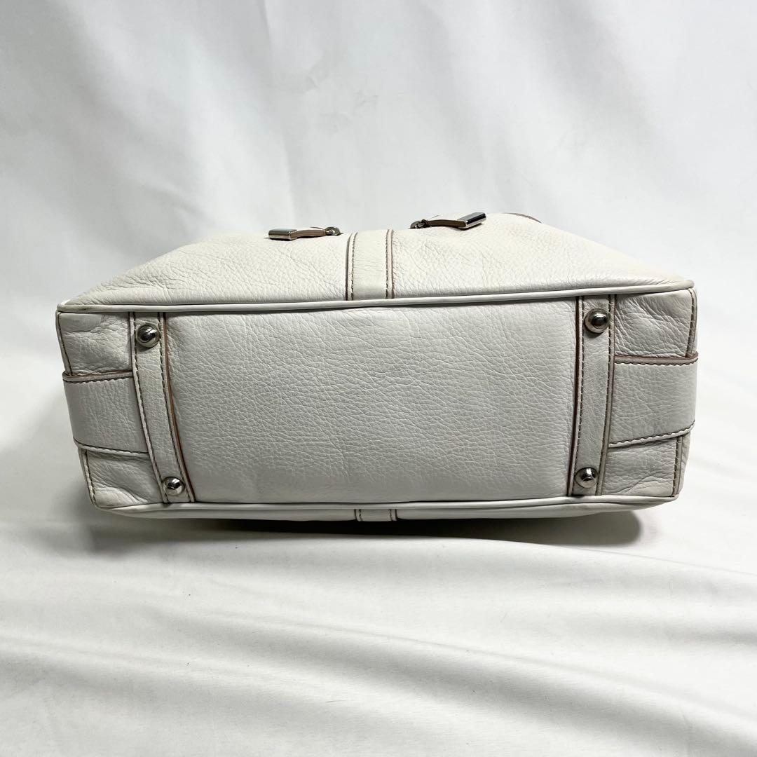 トッズ アクセサリーポーチ レザー ロゴ 型押し 多機能 大容量 手さげ 白