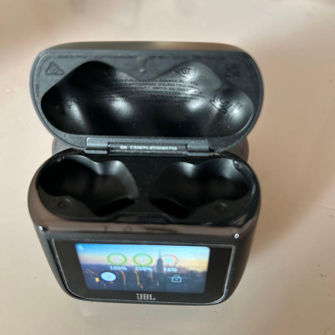 最終値下げ　JBL TOUR PRO 3 ワイヤレスイヤホン【美品】