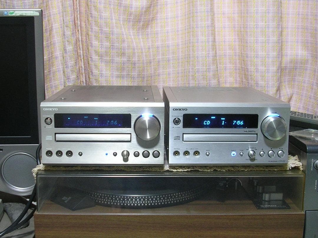 ＜力作＞ONKYO CR-D2 本体のみ +簡易リモコン付属