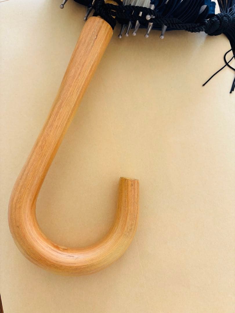 宮内庁御用達THIRD magagine ホワイトローズ社マリソル　ビニール雨傘