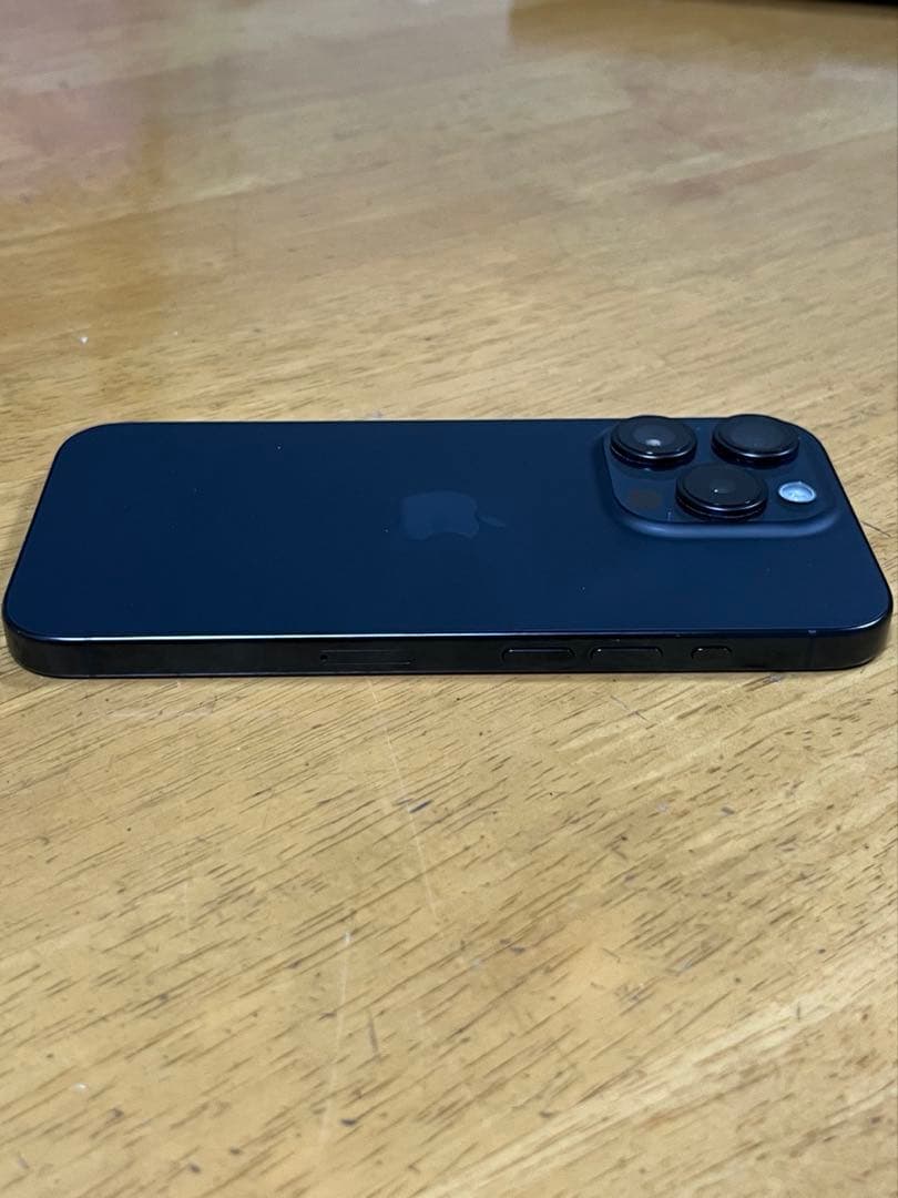 ⭐*U様 【美品】iPhone 15 Pro 128GB ブルーチタニウム SI