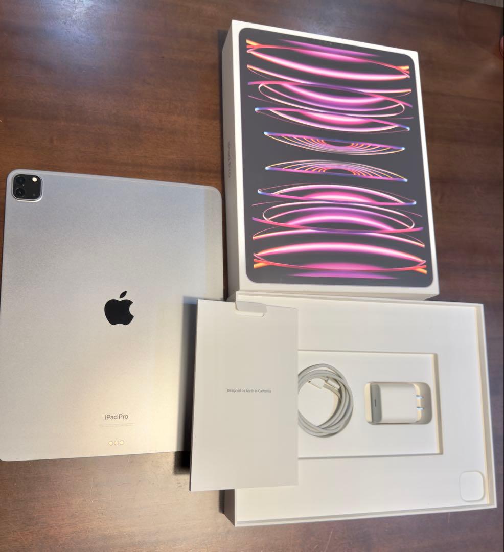 iPadPro12.9インチ(第6世代)512GBスペースグレー