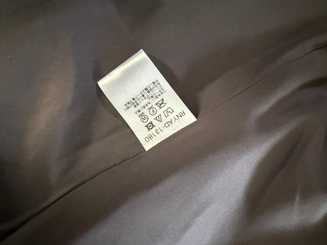 新品未使用タグ付き　ヒロコビス　シャギーフェイクファージレ　ダークグレー