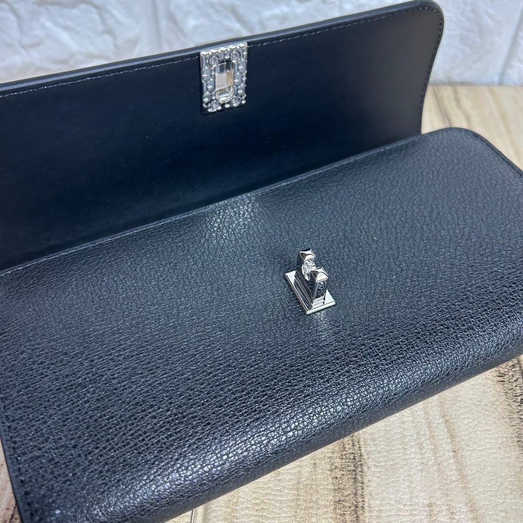 ✨新品未使用✨フルラ　長財布　ヴィラ　黒　本革