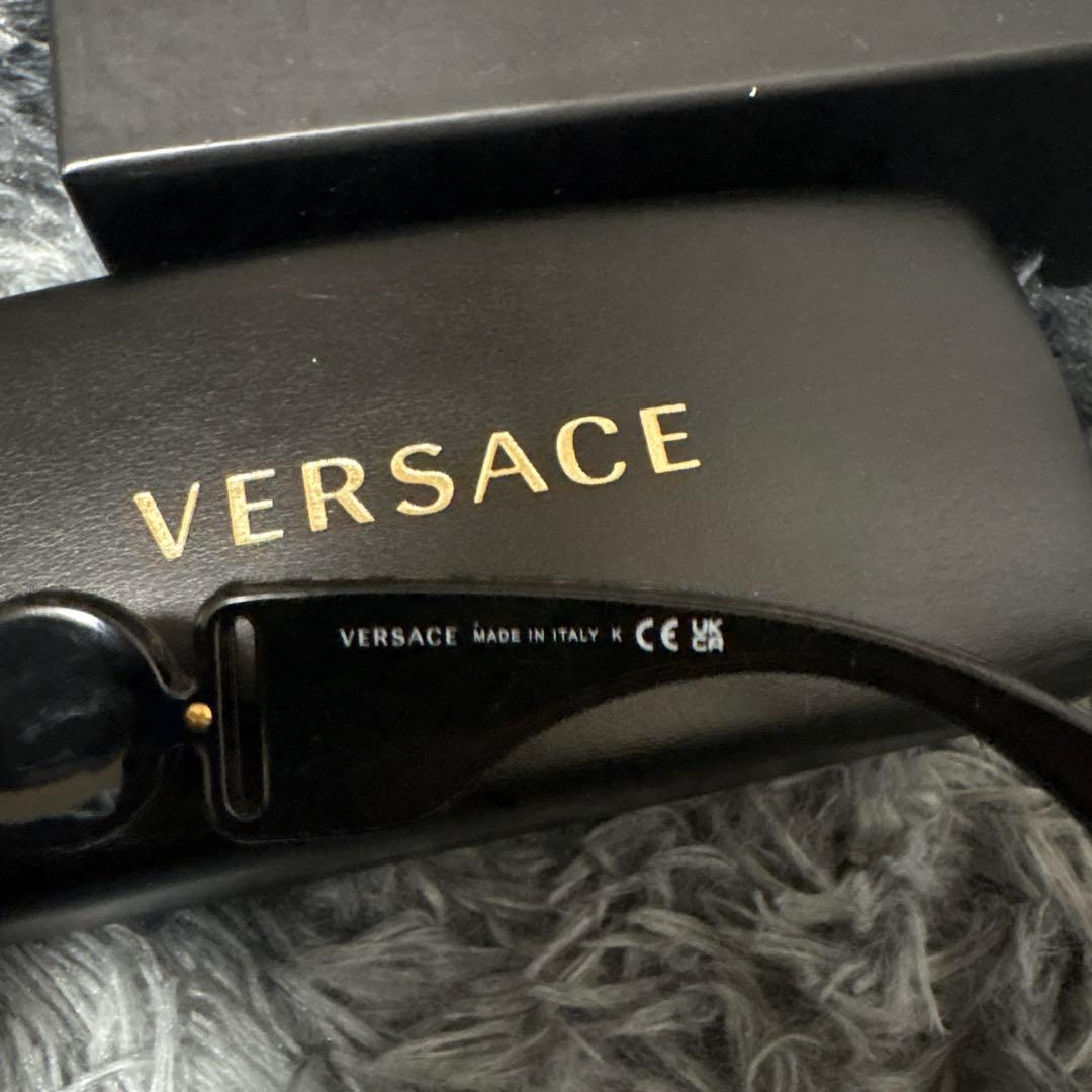 Versace サングラス　メデューサ