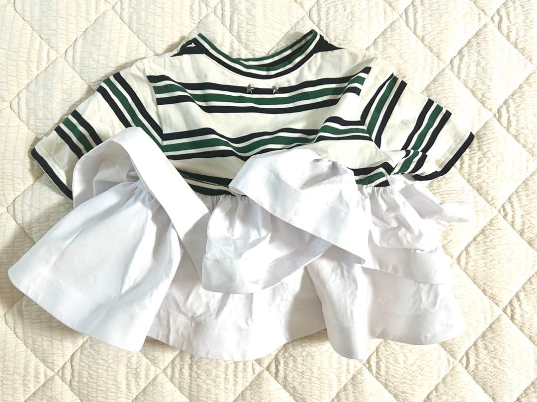 Bibiy. ビビィ　正規品　ローラぺプラムトップス