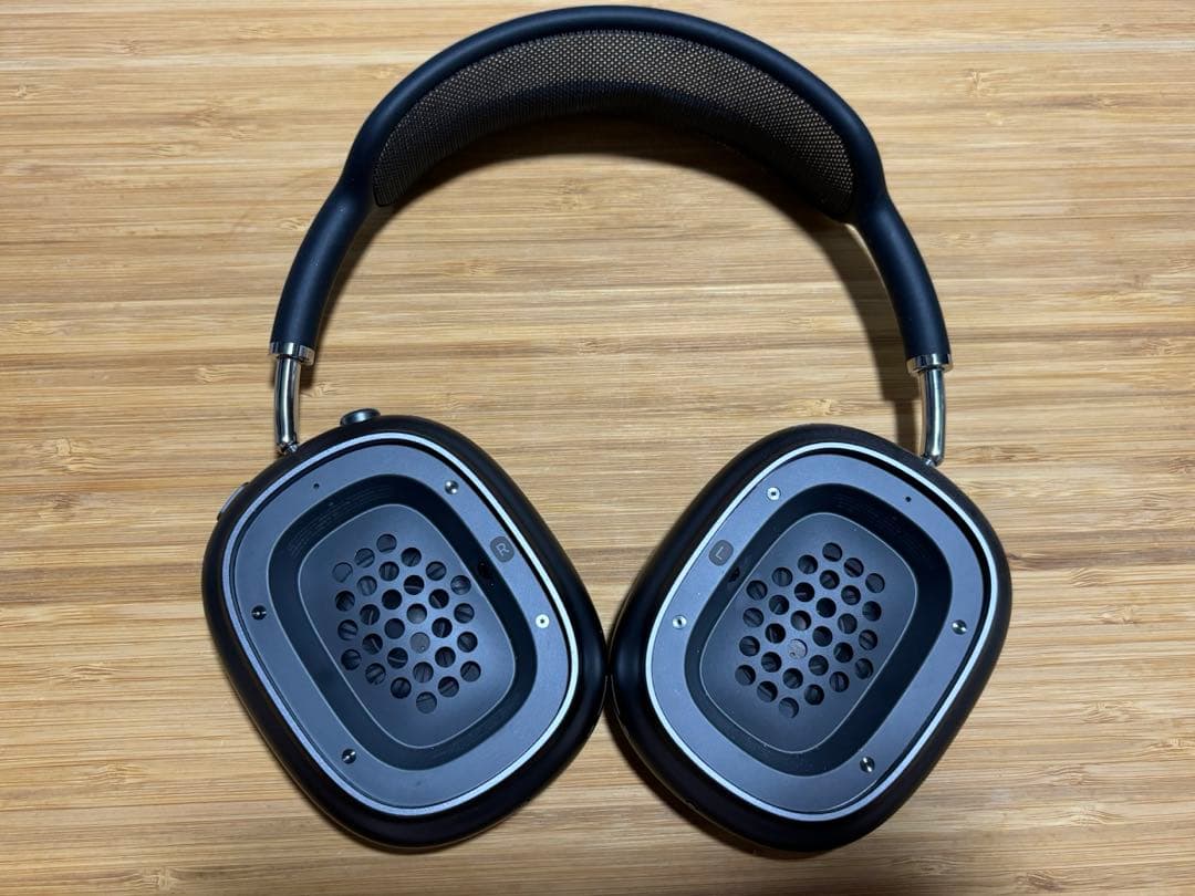 AirPods Max 初代 Lightningタイプ