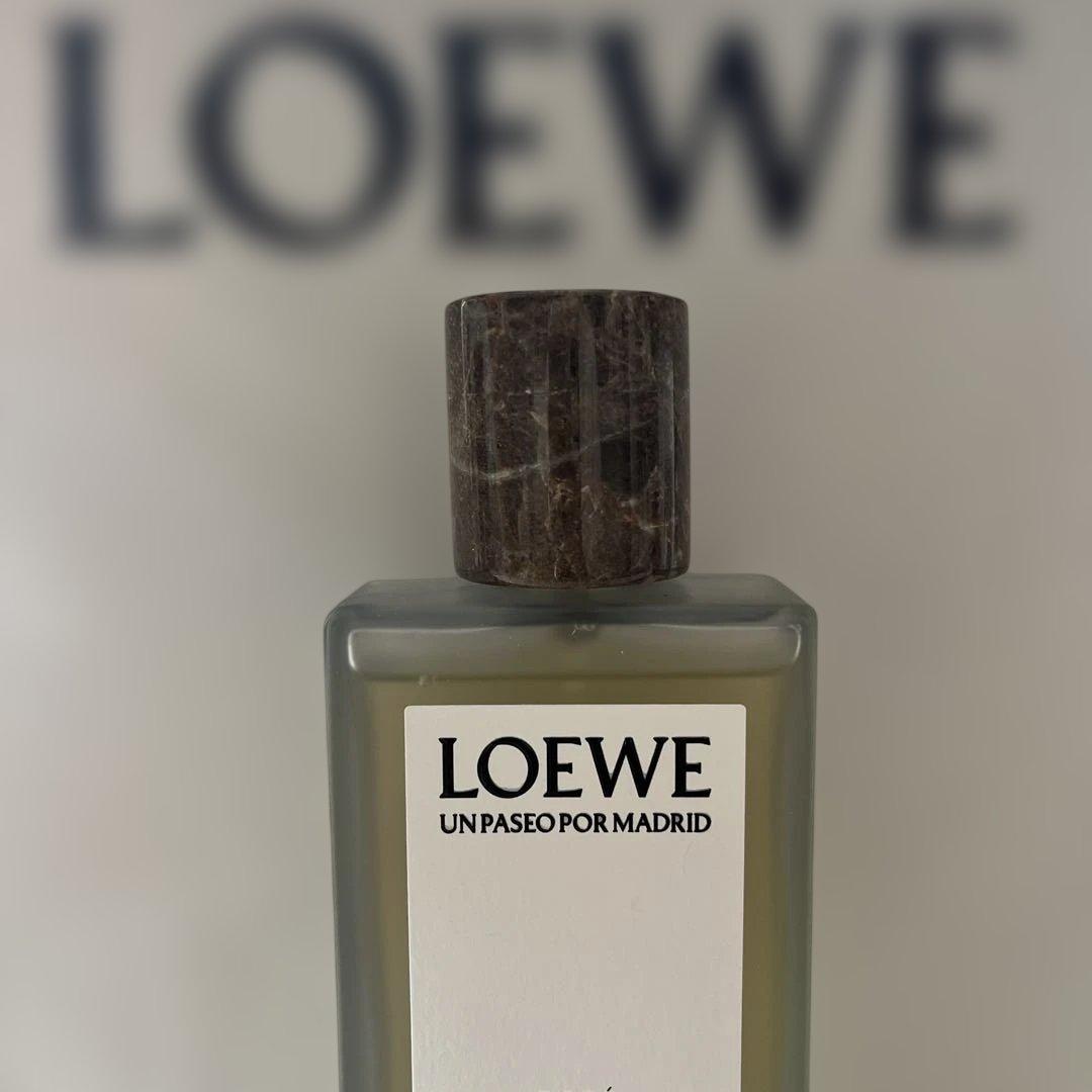 新品ロエベ　オードゥパルファン　ロエベウンパセオポルマドリード　ドーレ