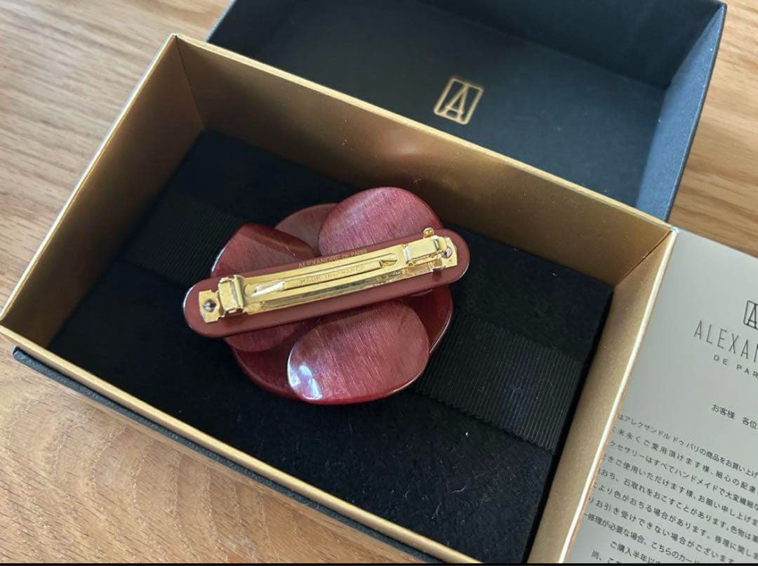 みっこさま専用　アレクサンドルドゥパリ 赤スワロフスキーのカメリアバレッタ 希少