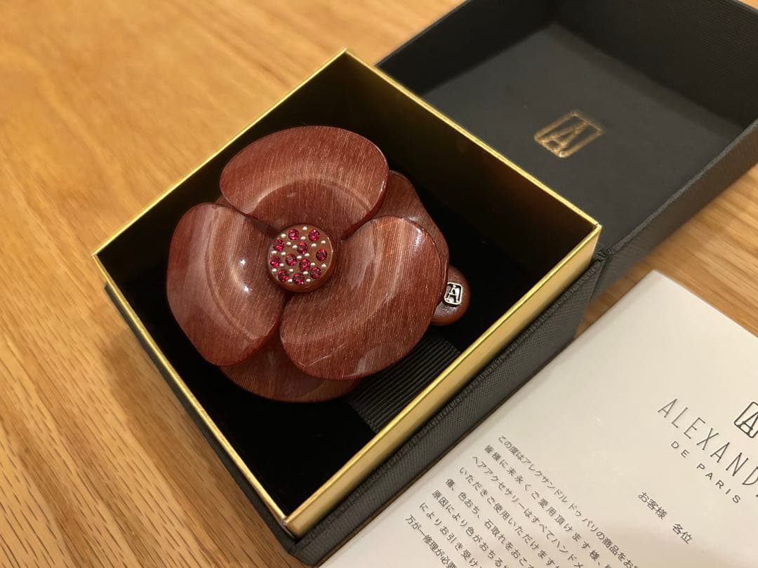 みっこさま専用　アレクサンドルドゥパリ 赤スワロフスキーのカメリアバレッタ 希少