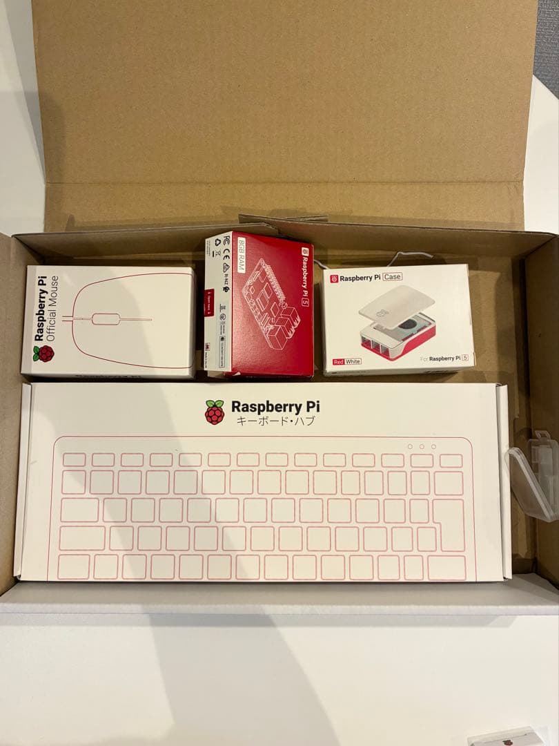 Raspberry Pi 5 コンプリートキット（8GB RAM版）