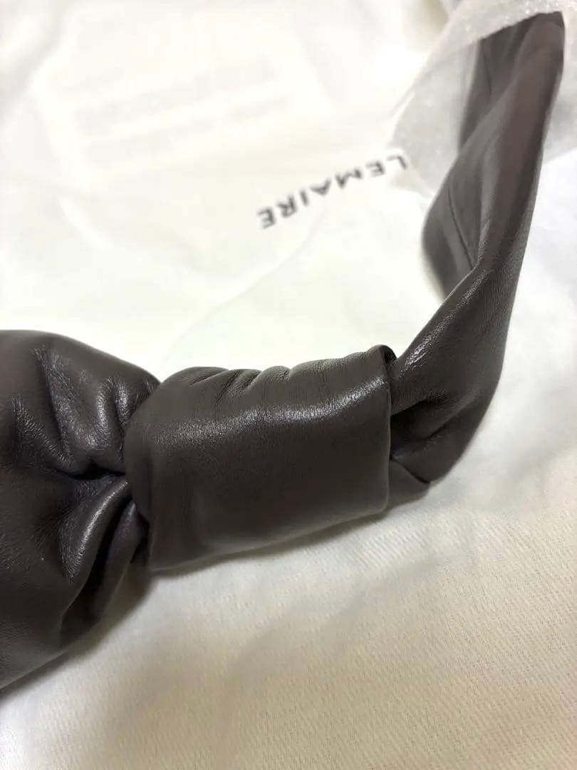 バッグ LEMAIRE Small Croissant Bag MINK