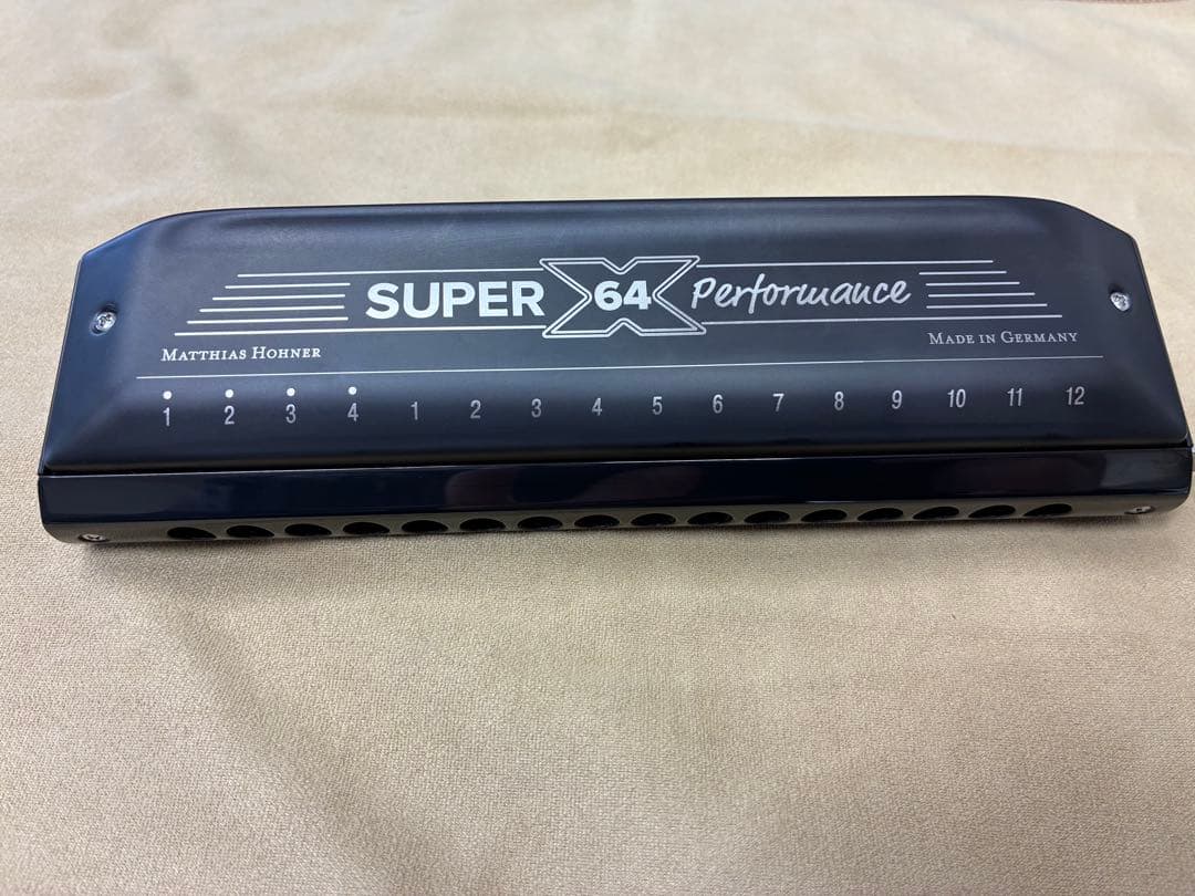 クロマチックハーモニカ　New Super 64X