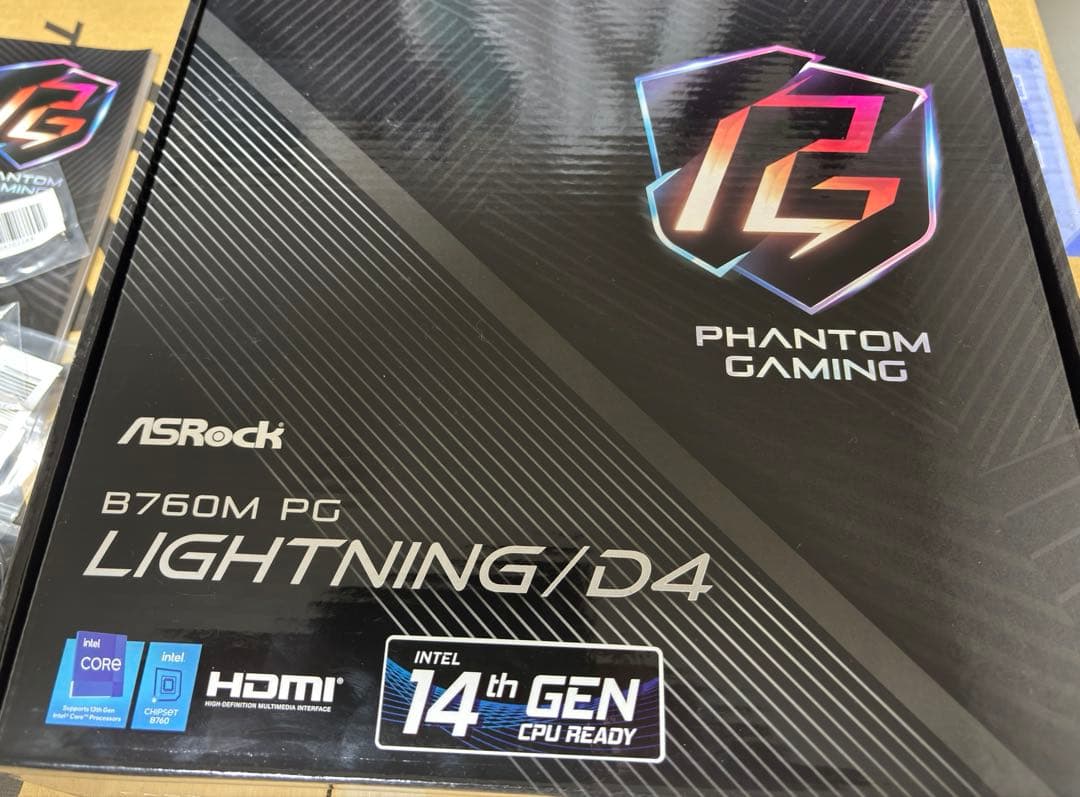 マザーボード ASRock B760M LIGHTNING / D4