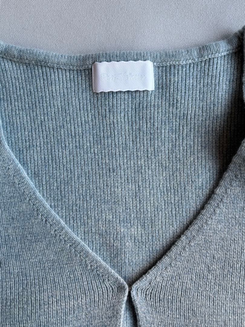 美品flower hand embroidery v-neck cardigan