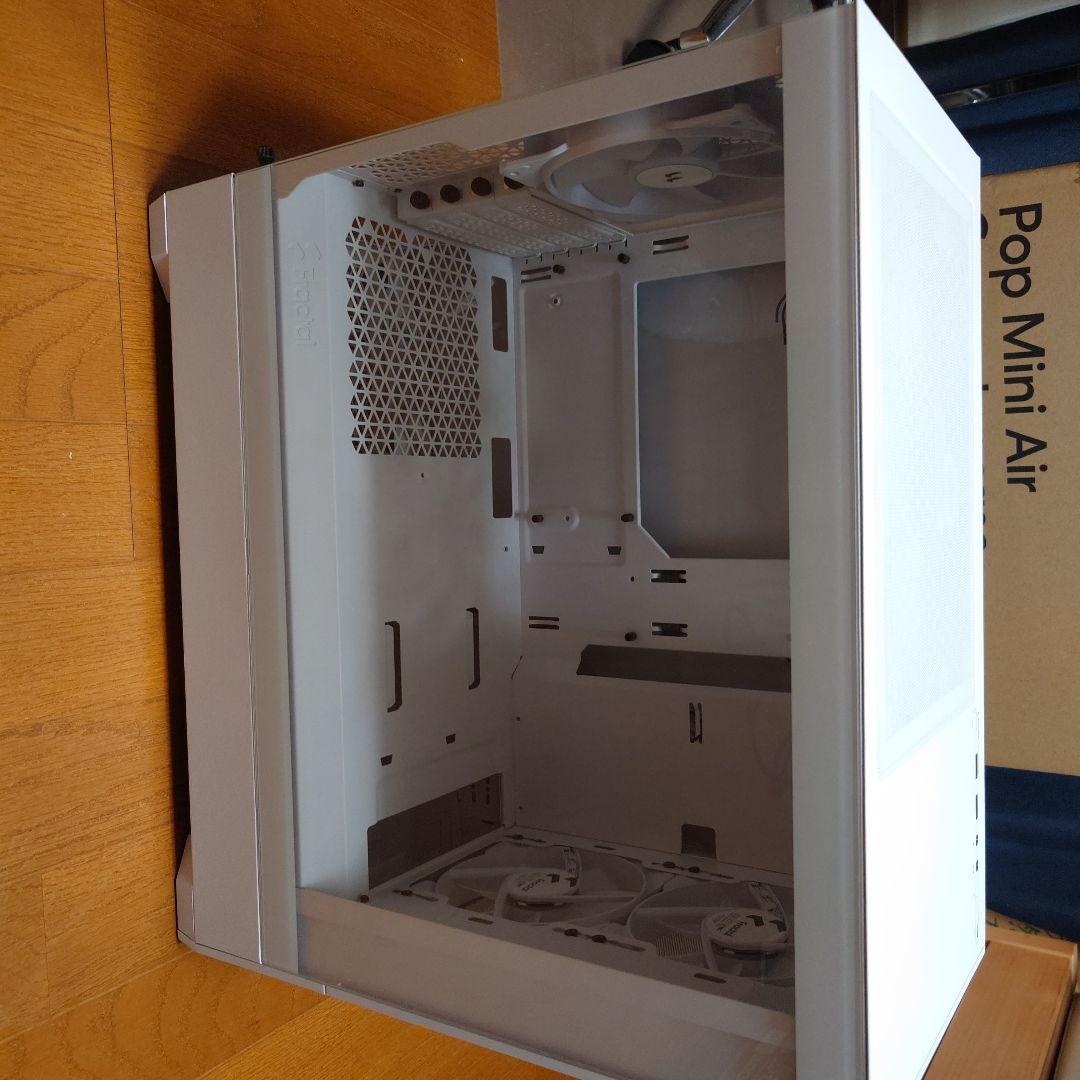 Fractal Pop Mini Air (ホワイトファンのおまけ付き）