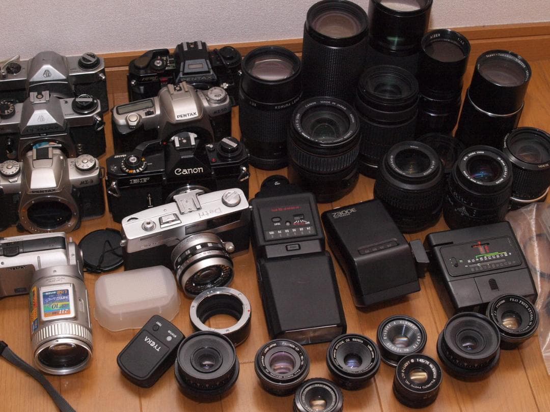 【片付け整理】ジャンク品フィルムカメラ、レンズ大量セット