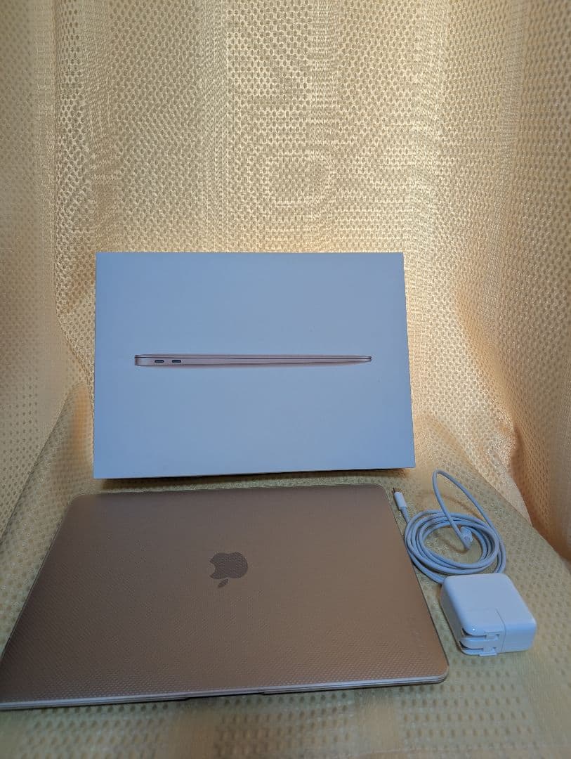 MacBook Air M1 GOLD メモリ16GB SSD256GB