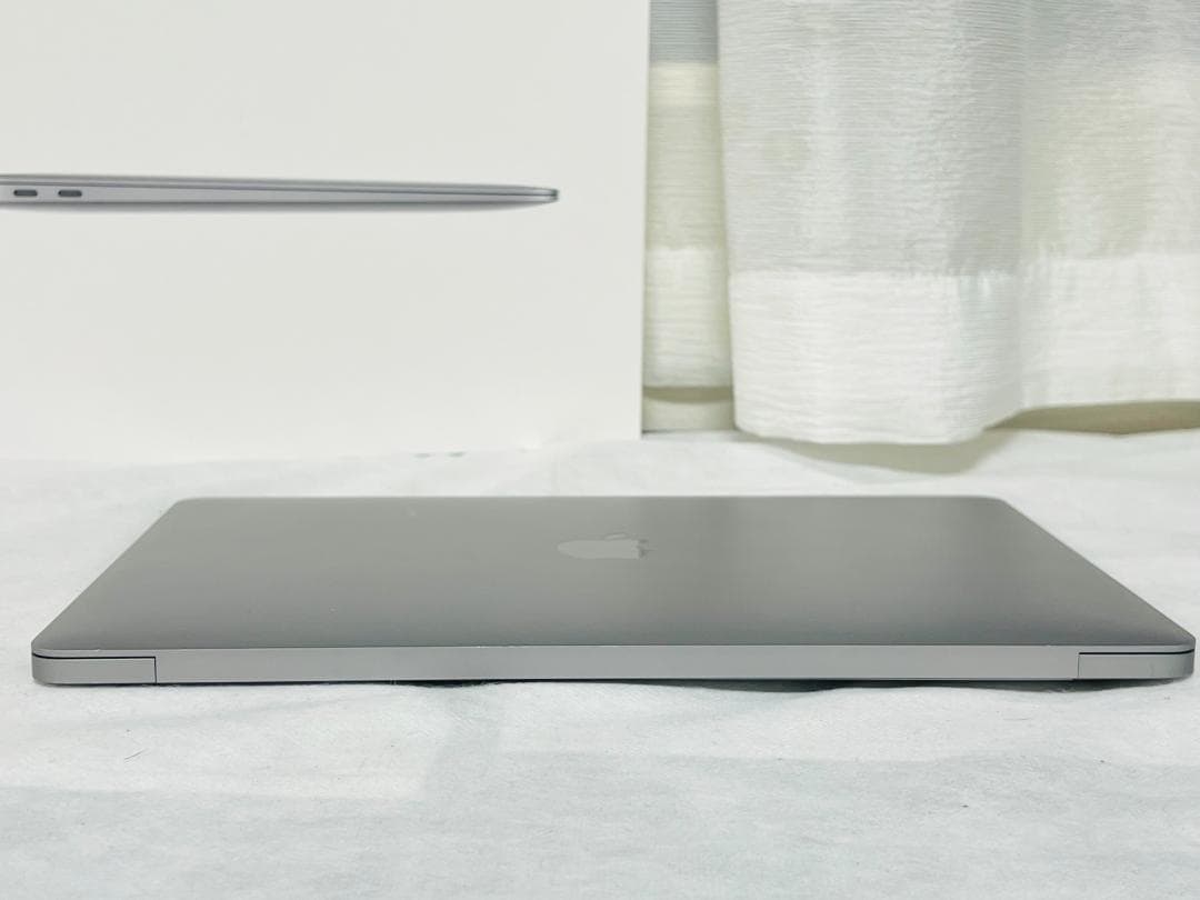 ★MacBook Air 13 2018★i5/8GB/SSD 128GB