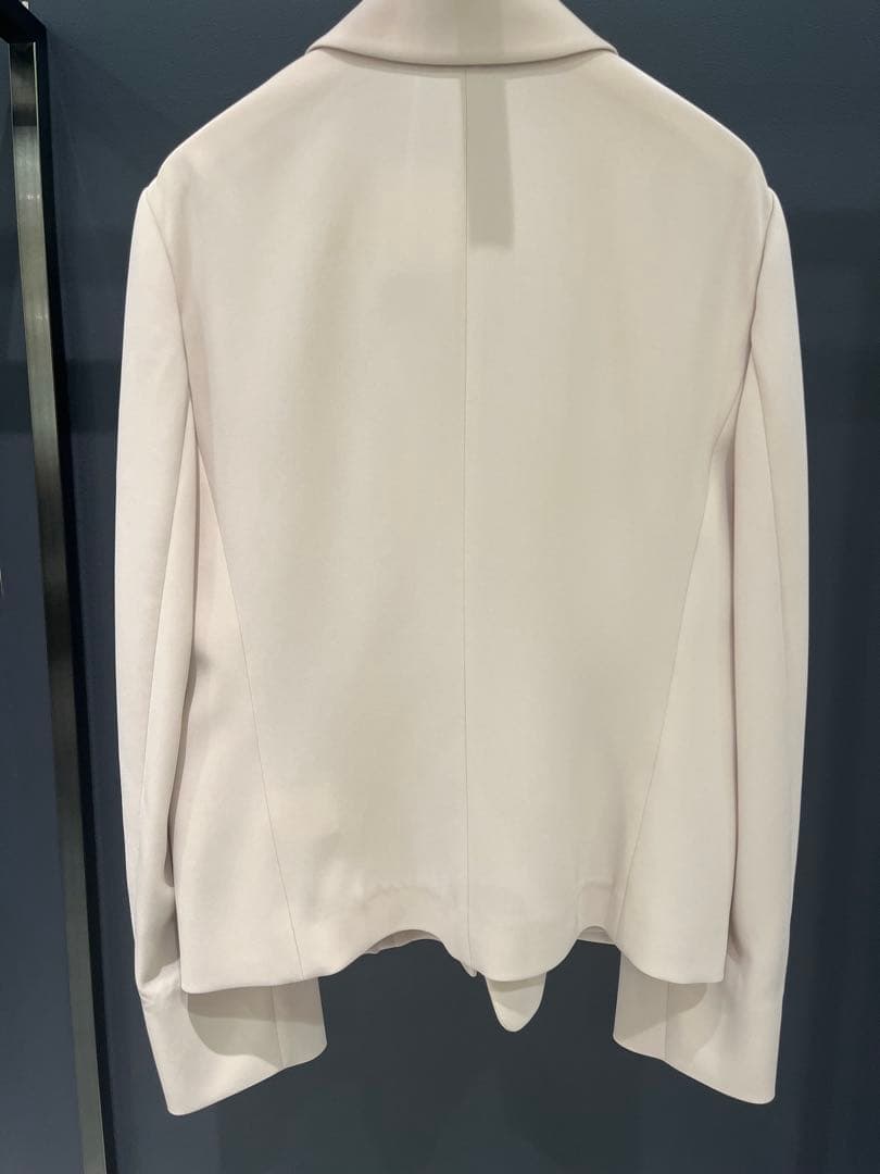 新品　セオリーリュクステーラードジャケット　サイズ44 大きめ