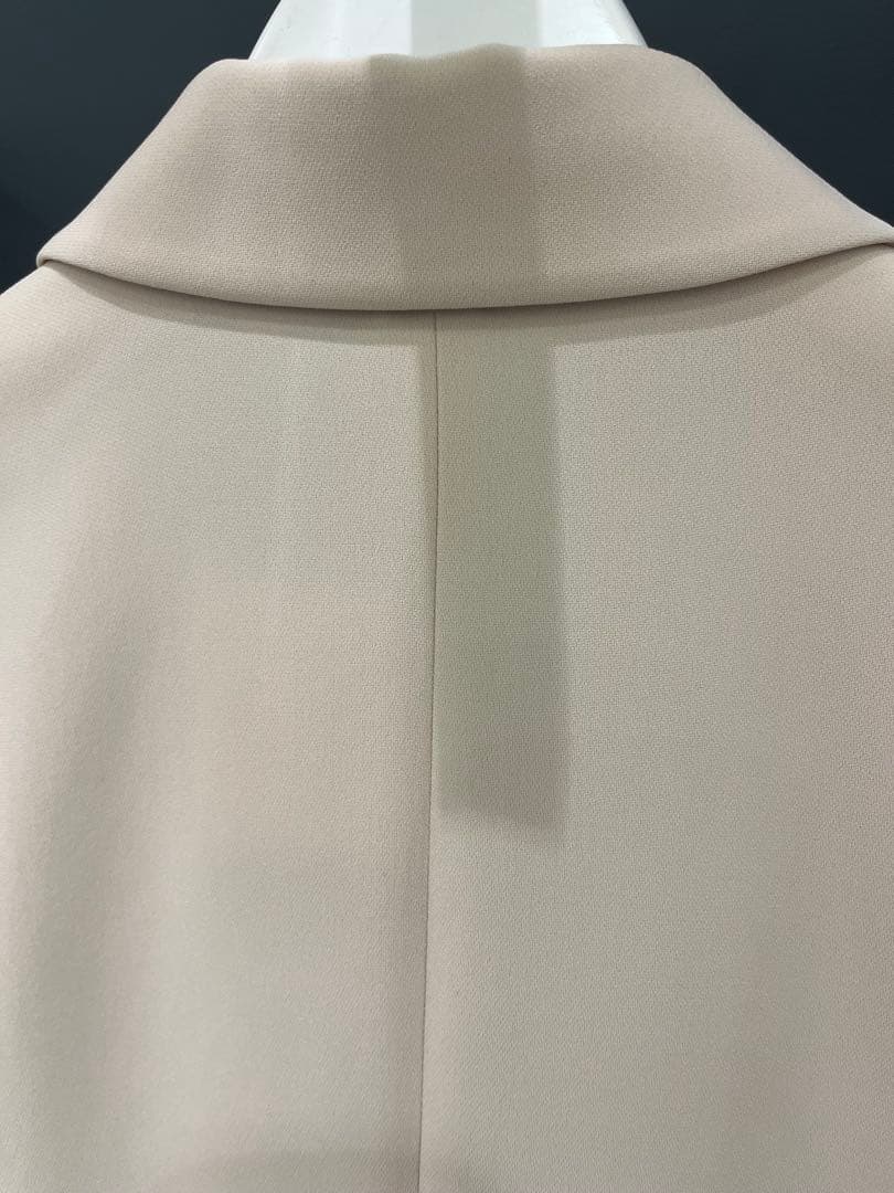 新品　セオリーリュクステーラードジャケット　サイズ44 大きめ