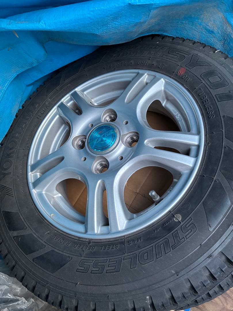 145-R12-6PR ヨコハマ スタッドレス　4本