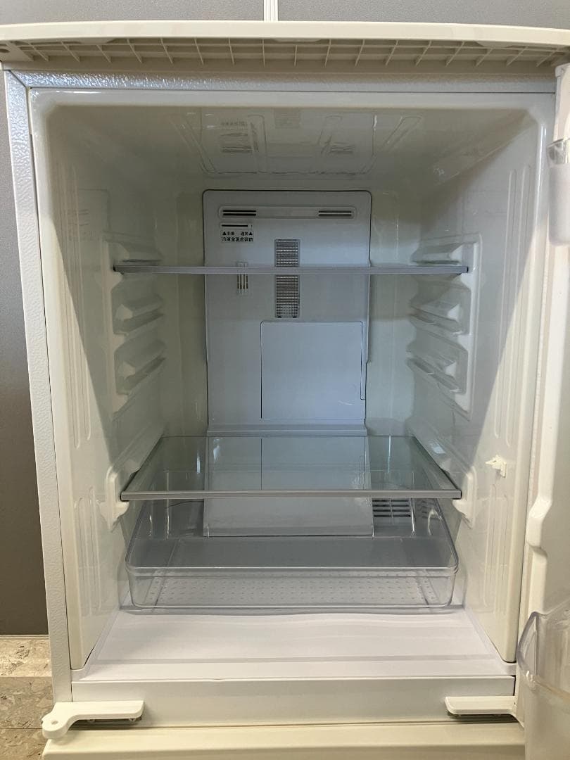 SHARP 冷凍冷蔵庫 SJ-D14EW 137L 2019年製