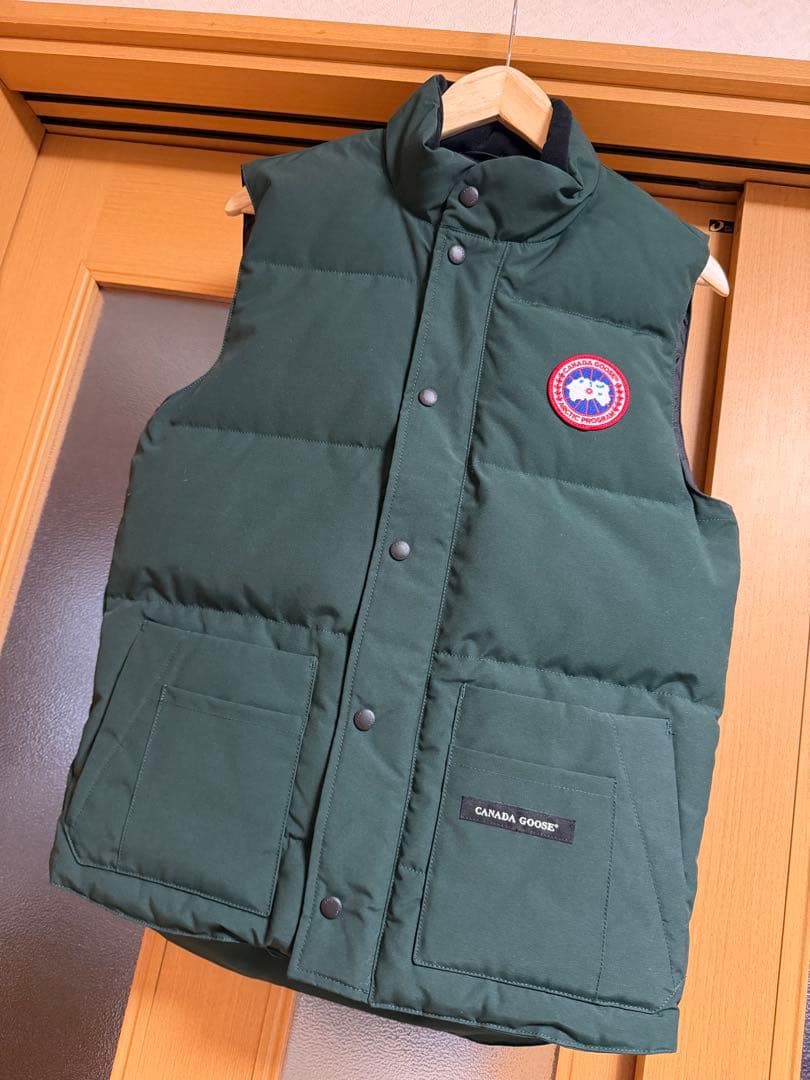   ダウンベスト ダークグリーン　XS