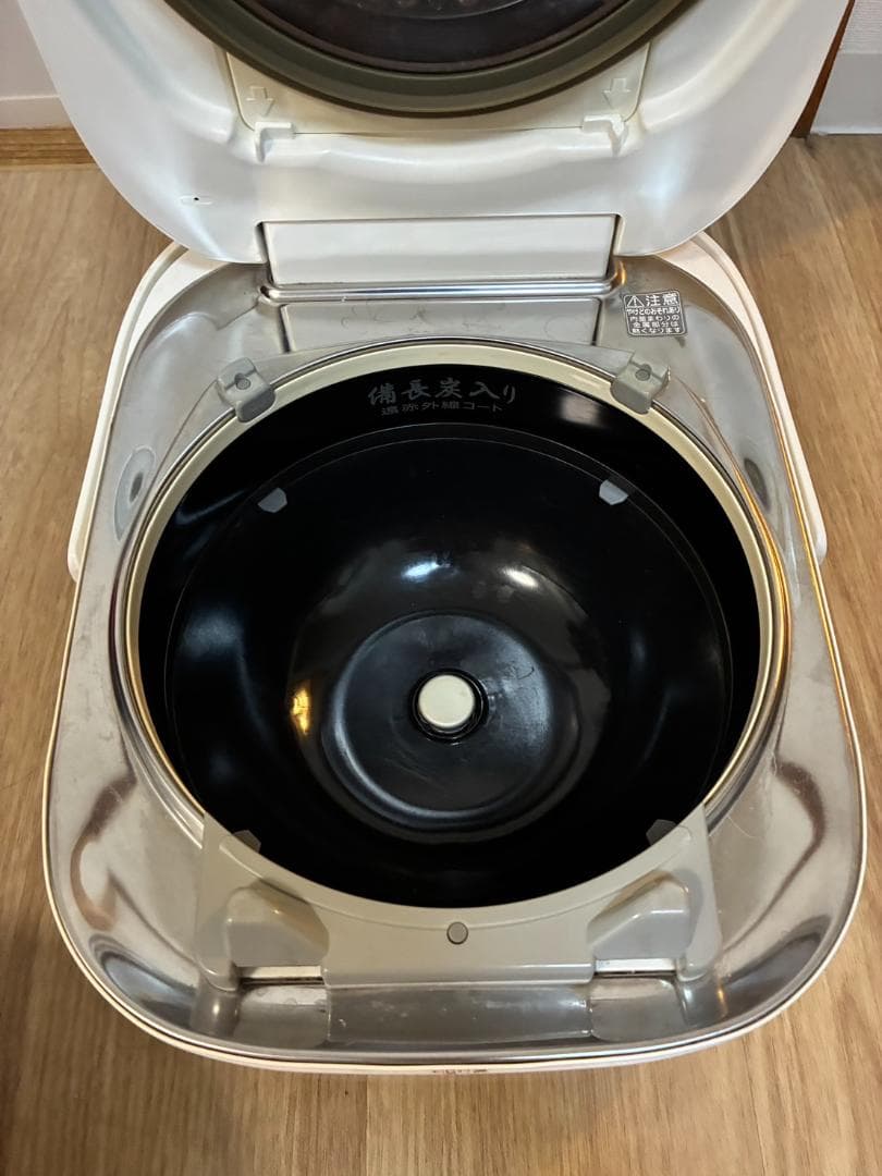 TOSHIBA 東芝　RC-10VXH　真空圧力IH　本丸釜炊飯器