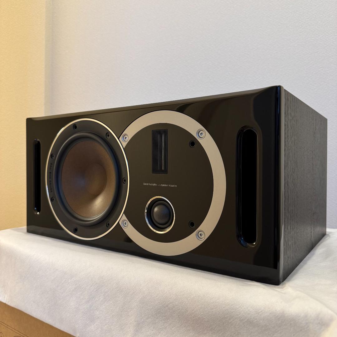 超美品 DALI OPTICON VOKAL Black センタースピーカー