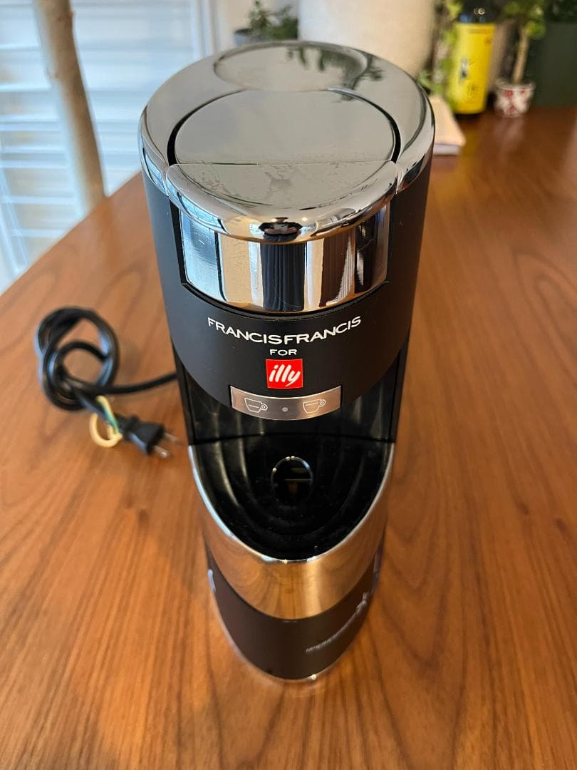 illy（イリー） エスプレッソマシン カプセル式 X9