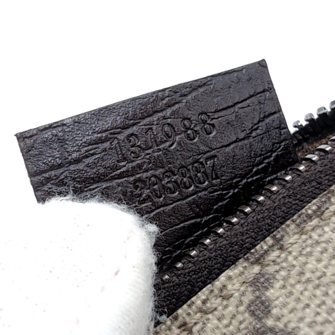 GUCCI　ケース　GGスプリーム　小銭入れ　グッチ　PVCレザー　美品