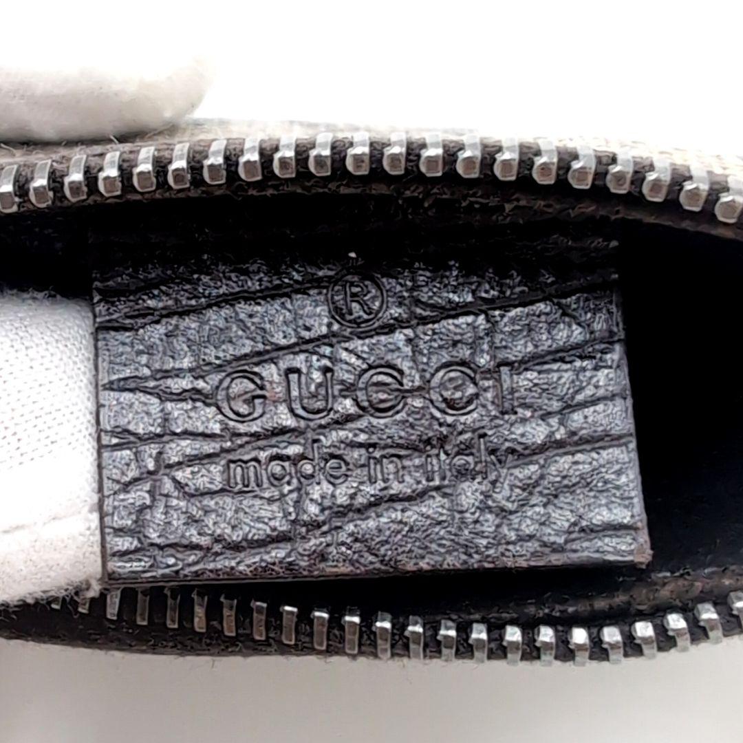 GUCCI　ケース　GGスプリーム　小銭入れ　グッチ　PVCレザー　美品