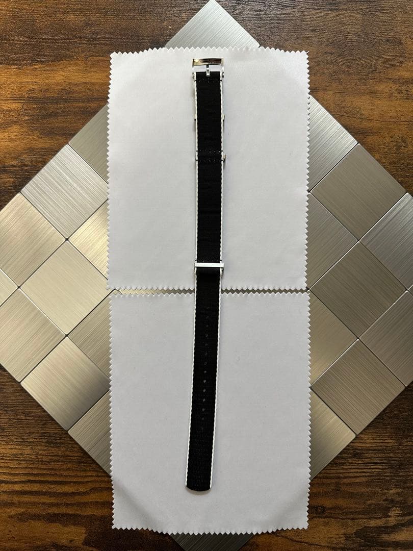 【純正品】オメガ OMEGA NATOストラップ ブラック＆ホワイト②