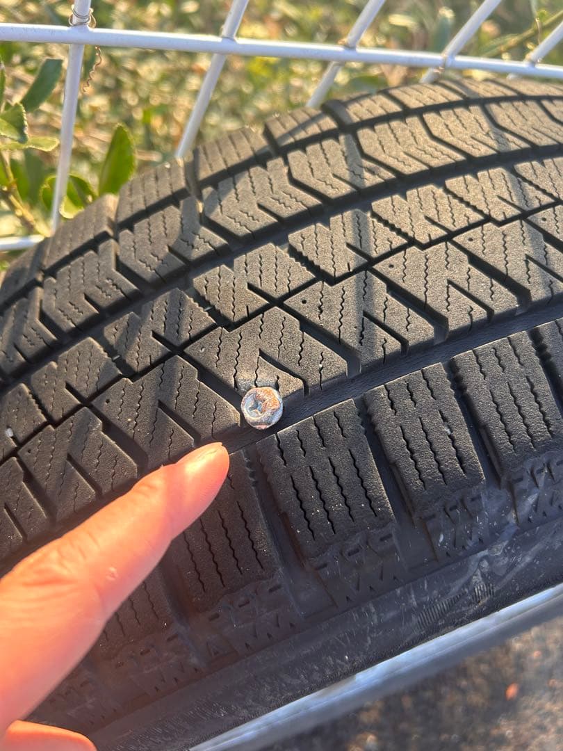 プリウスアルファ着用可 205/60R16 ウィンタータイヤ ホイールセット