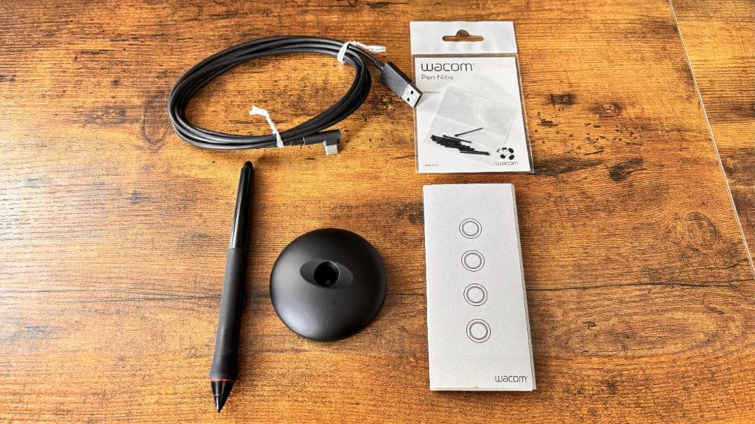 Wacom Intuos Pro L ペンタブレット 本体 PTH-860