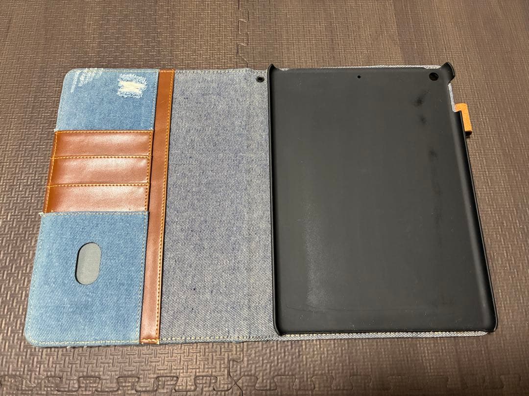 Apple／ipad第5世代　wifi +cellulerモデル／32GB