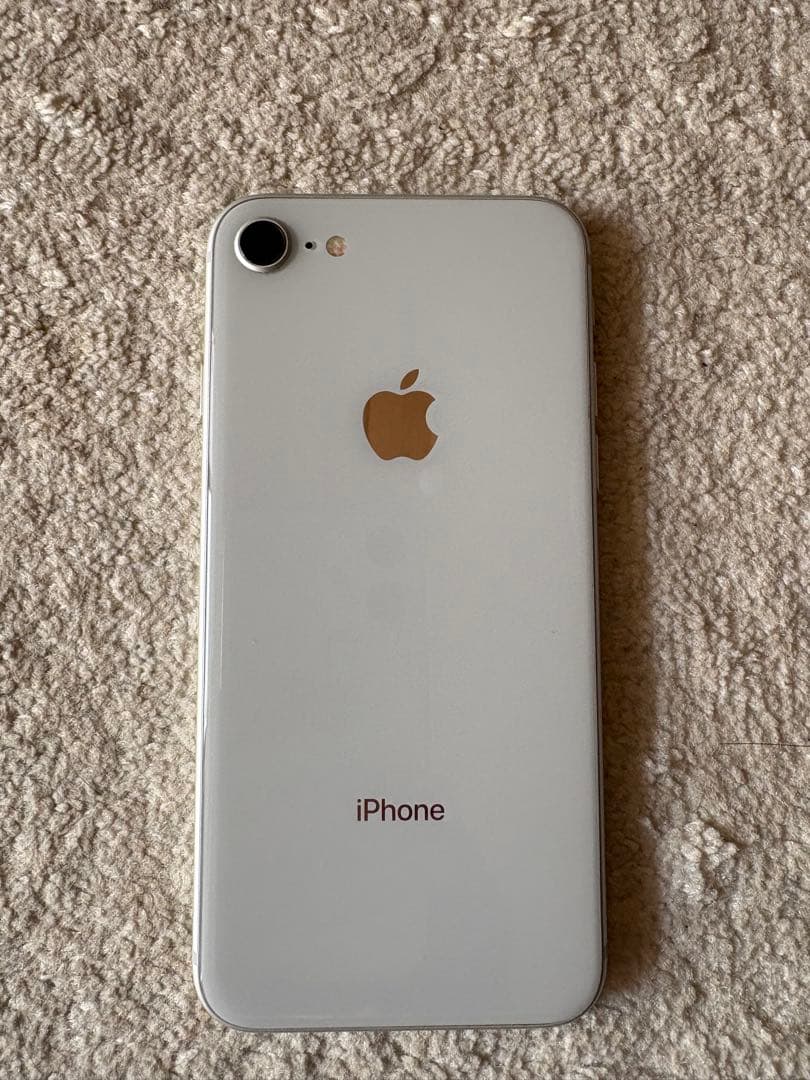 iPhone 8 ホワイト ジャンク品