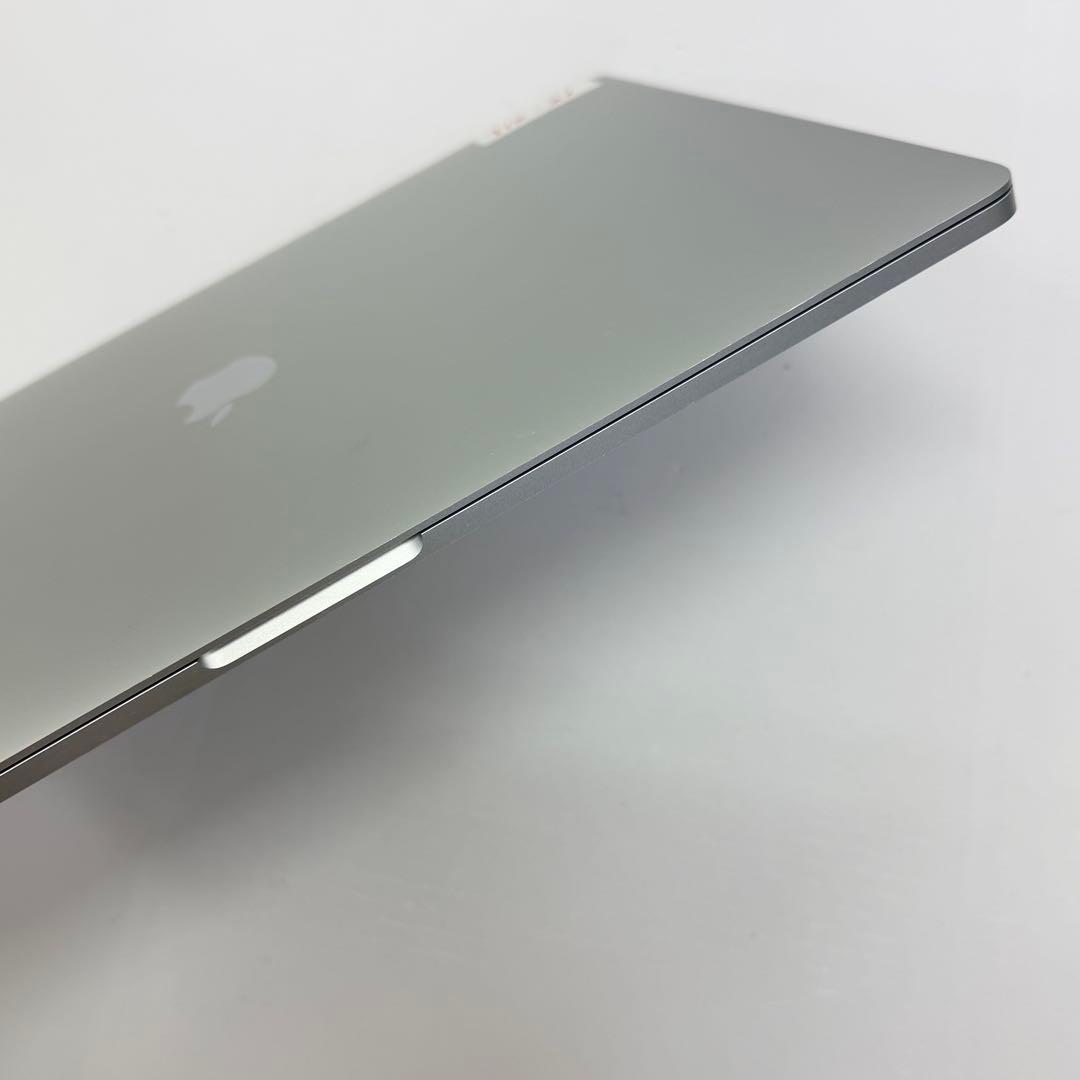 【美品】MacBook Pro 15インチ 2018 i7/16GB/512GB
