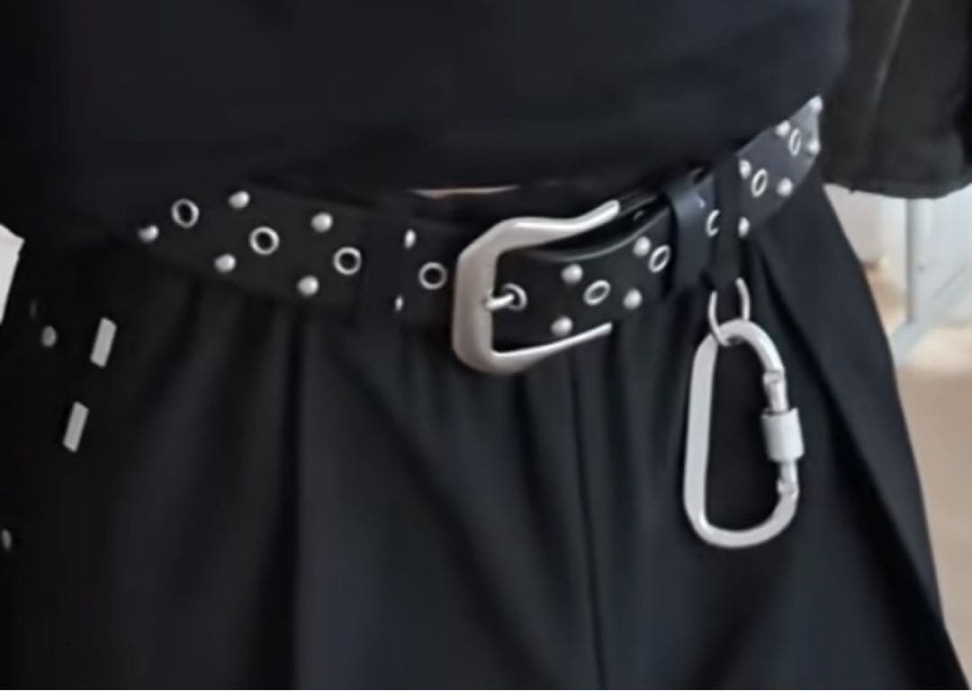 jent louis 両耳ピアス（新作） ポップアップ限定カラビナ付き