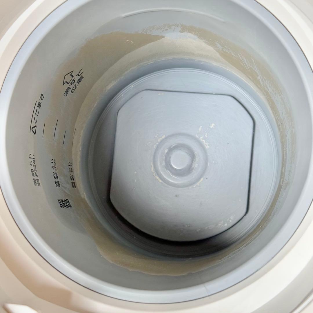 2017年製 象印 スチーム式加湿器 EE-RM50